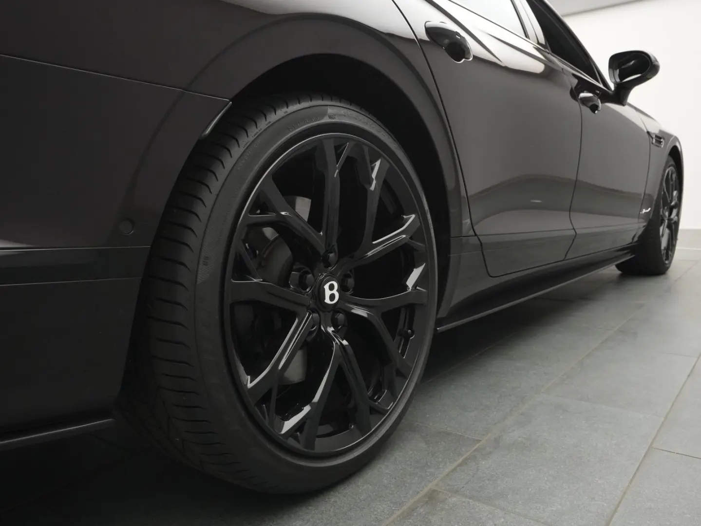 Flying Spur Speed Blackline Touring Styling Naim