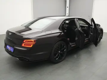 Flying Spur Speed Blackline Touring Styling Naim