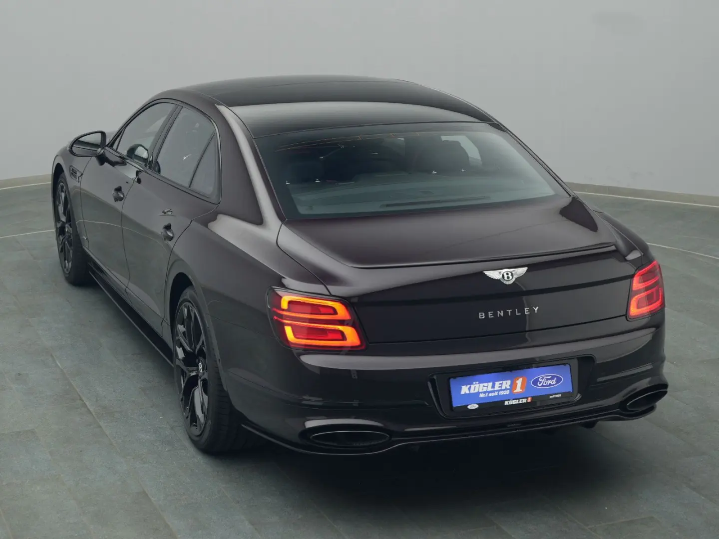 Flying Spur Speed Blackline Touring Styling Naim