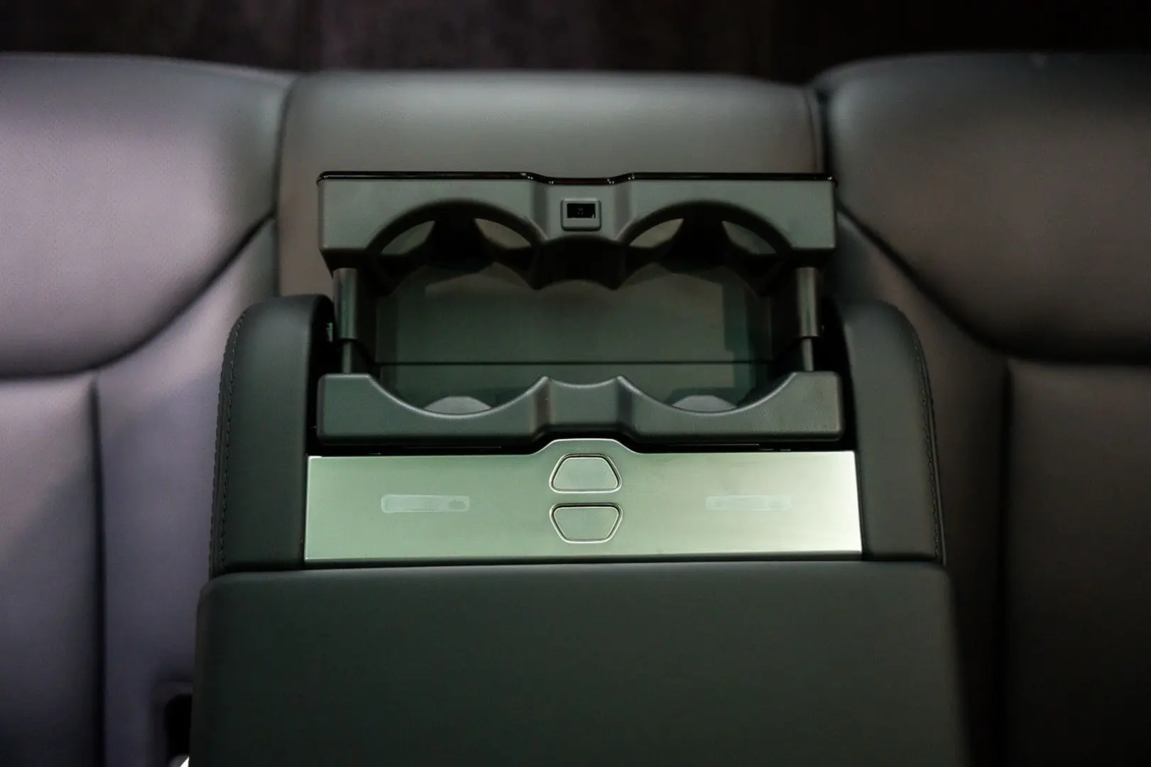 Range Rover P530 Autob. LWB Fond-TV 23''