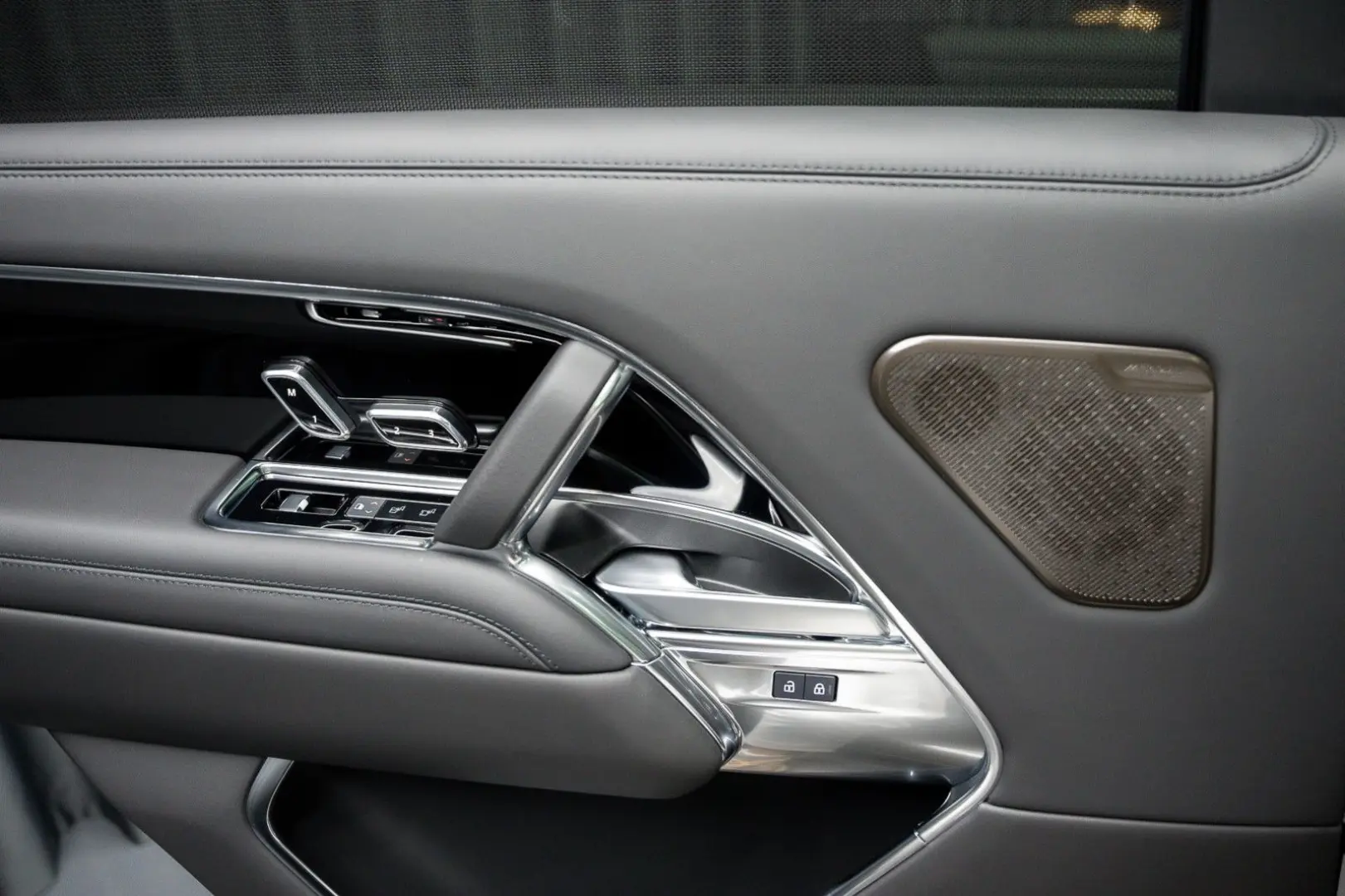 Range Rover P530 Autob. LWB Fond-TV 23''