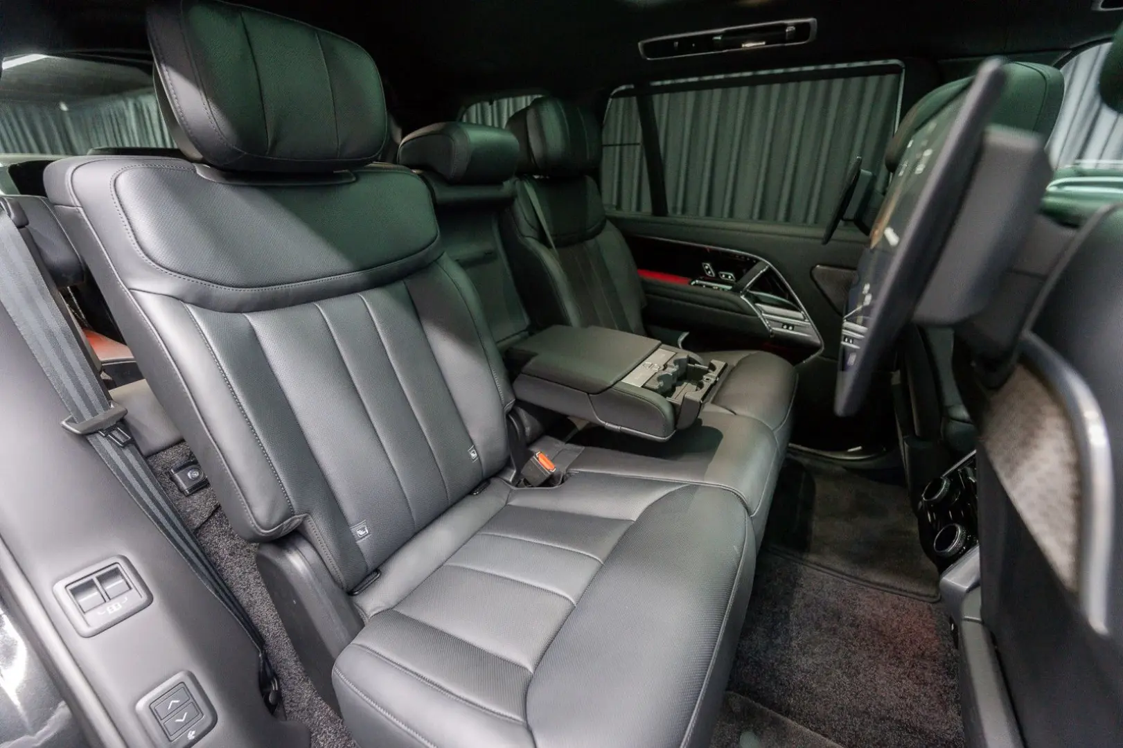 Range Rover P530 Autob. LWB Fond-TV 23''