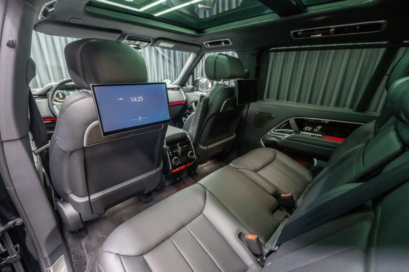 Range Rover P530 Autob. LWB Fond-TV 23''