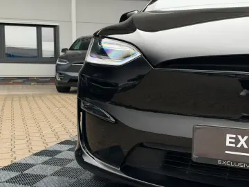 MODEL X PALLADIUM  ENHANCED AP   6SEATER