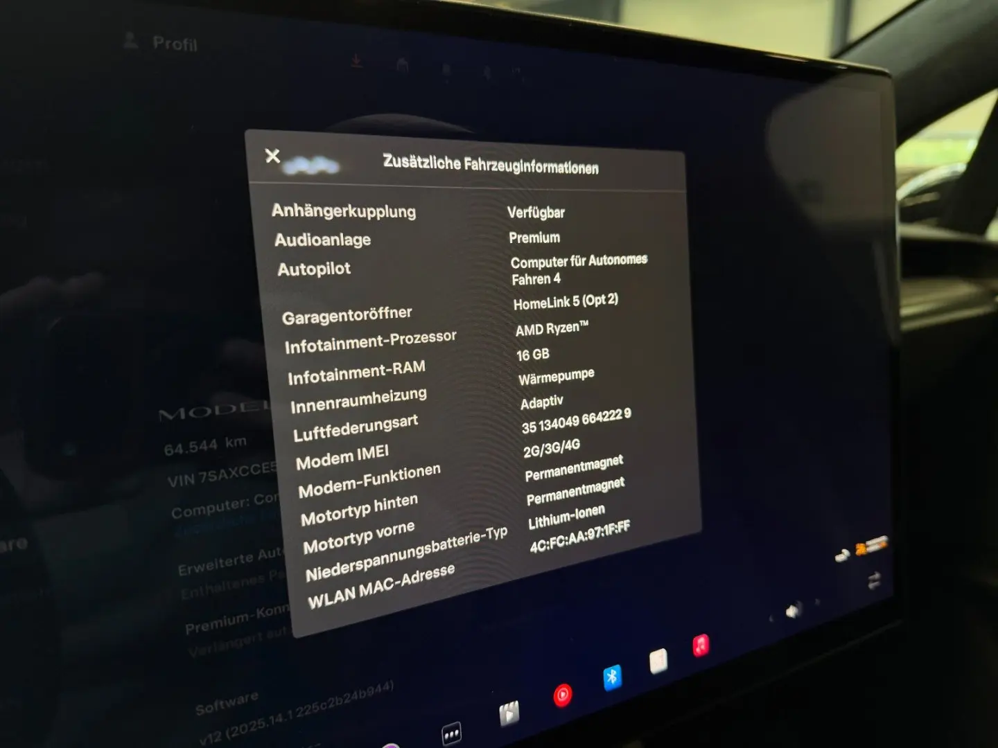 MODEL X PALLADIUM  ENHANCED AP   6SEATER