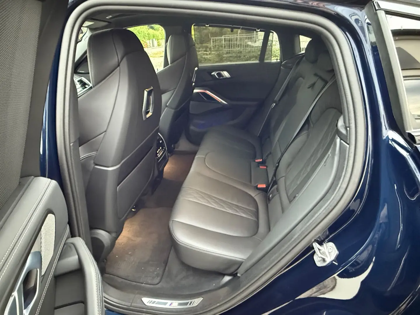 X6 30 d xDrive M Sport Pro  Carbon Kristall AHK