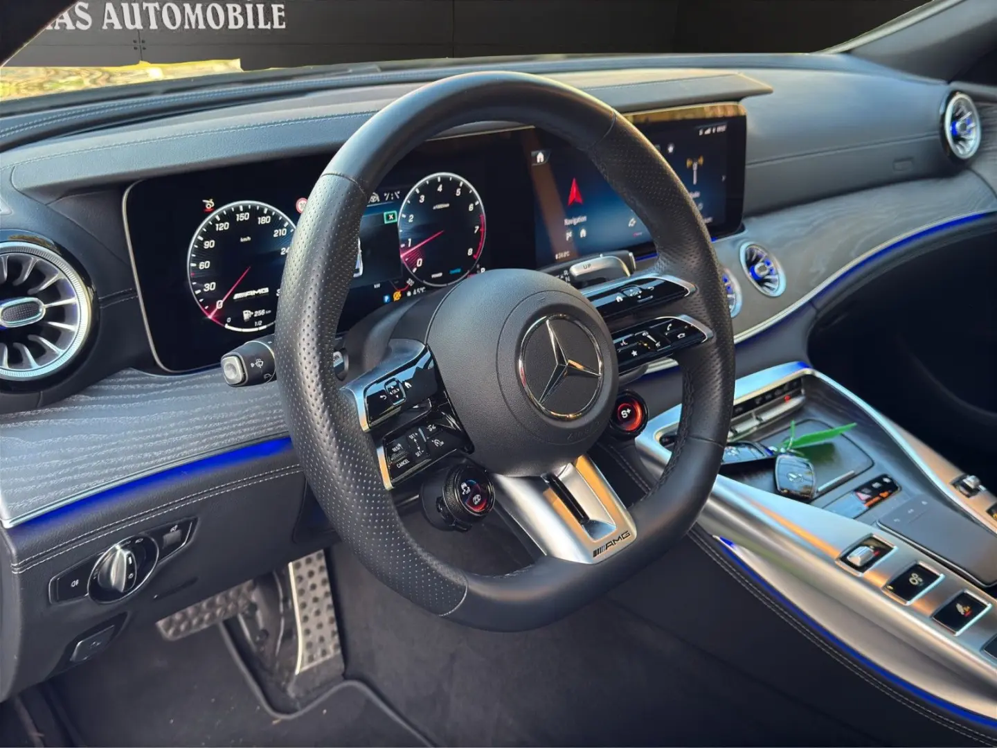 AMG GT 4-trg. 53 4Matic Pano  Sonderlackirug