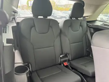 XC90 T8 Ultra Bright Facelift  LUFT B&W 22