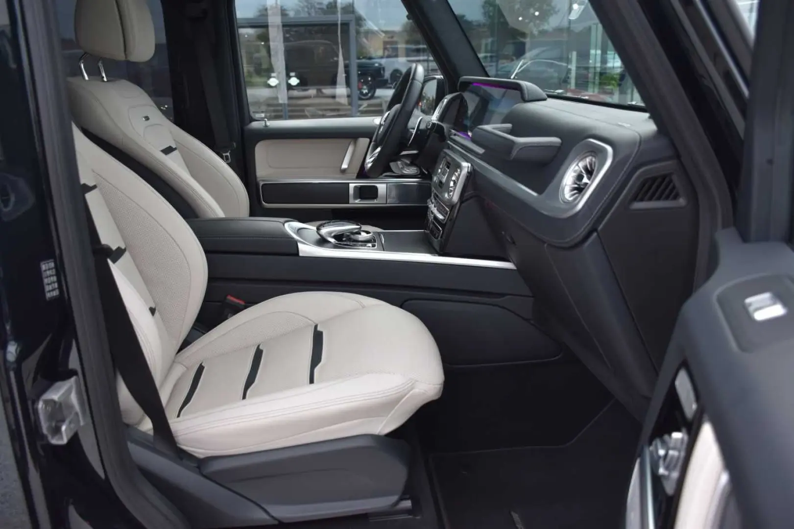 AMG G 63 ACC Burmester Massage Sunroof SportExha