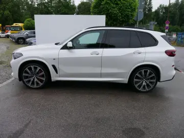 X5 M50i M SPORT