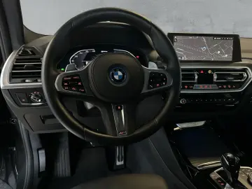 X3 30e xDrive M-SPORT