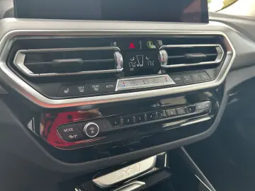 X3 xDrive 20 d AHK DAB LED Navi SHZ ViCo 360