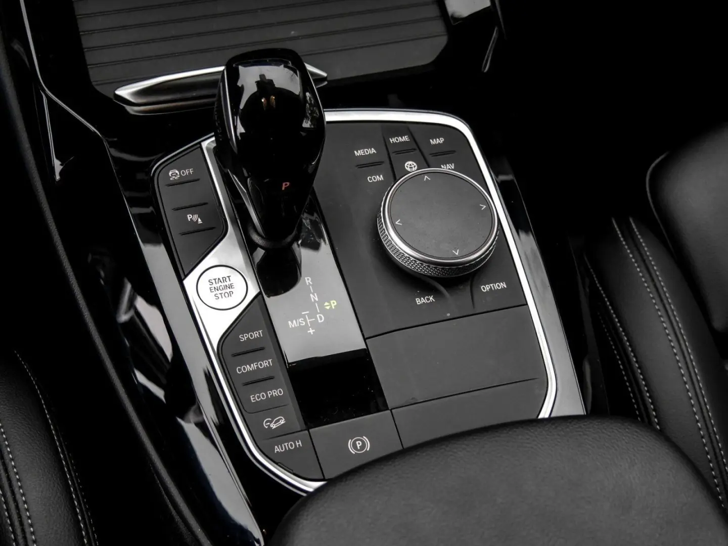 X3 xDrive20d LASER AHK DA PA HiFi SHZ 19