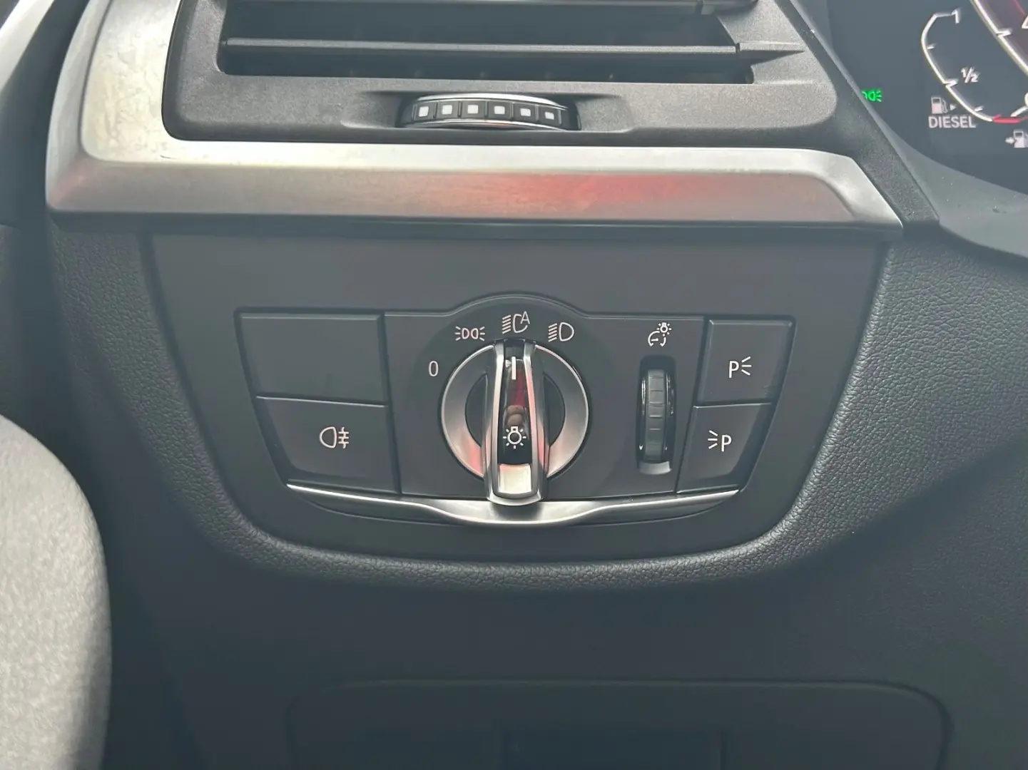 X3 xDrive 20 d AHK DAB LED Navi SHZ ViCo 360