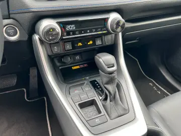 RAV 4 2.5 Hybrid 4x2 Style VOLL JBL 360  LEDER