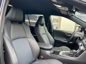 RAV 4 2.5 Hybrid 4x2 Style VOLL JBL 360  LEDER