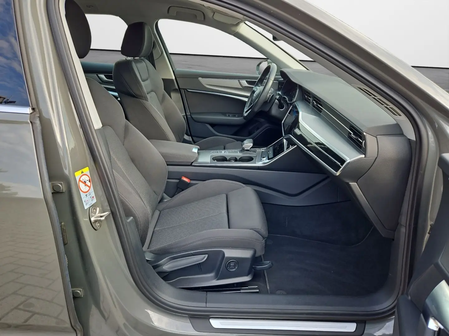 A6 Avant 40 TDI S tronic quattro Sport NaviPlus