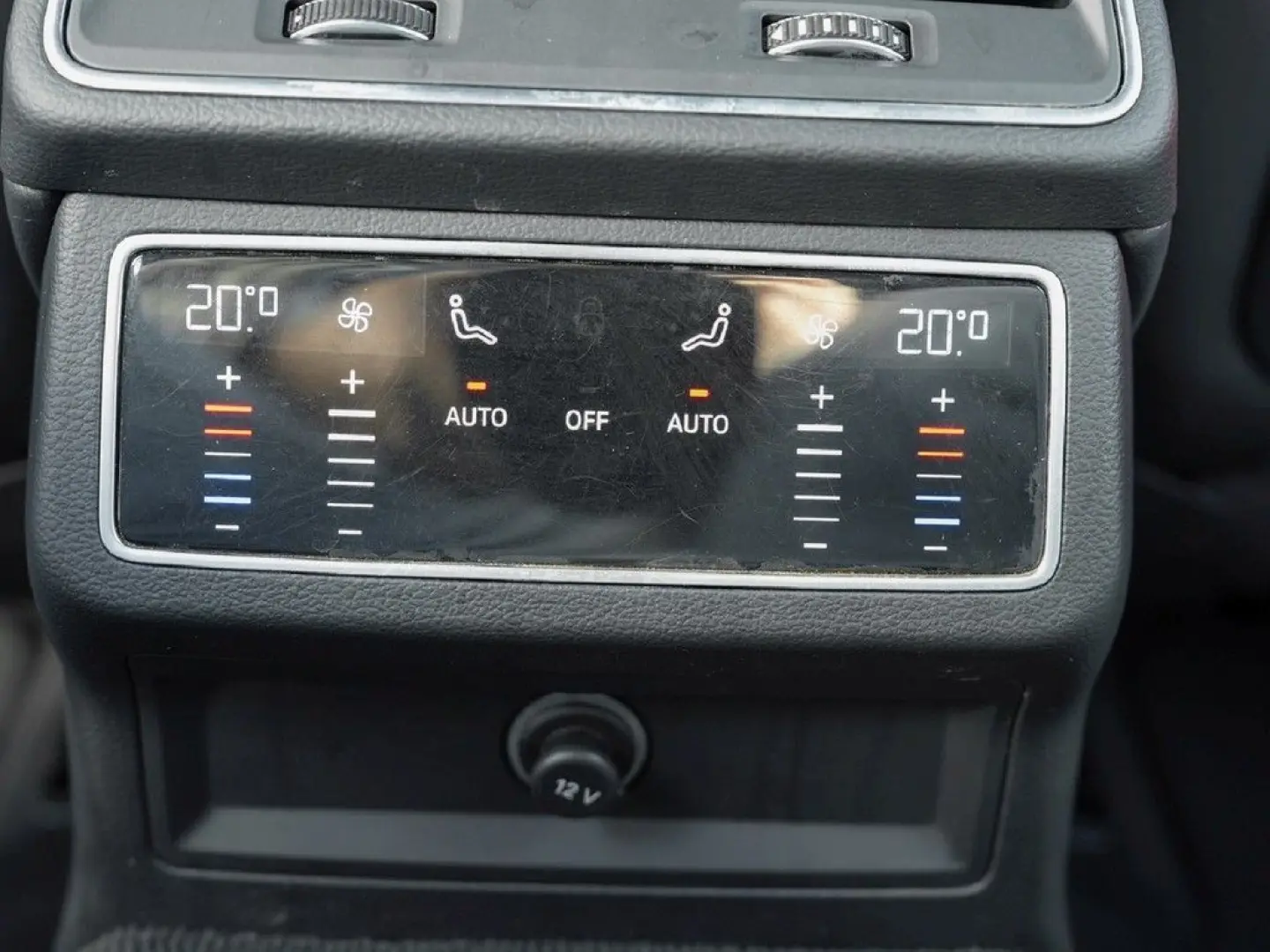 A6 Avant 40 TDI quattro design Navi ACC Leder