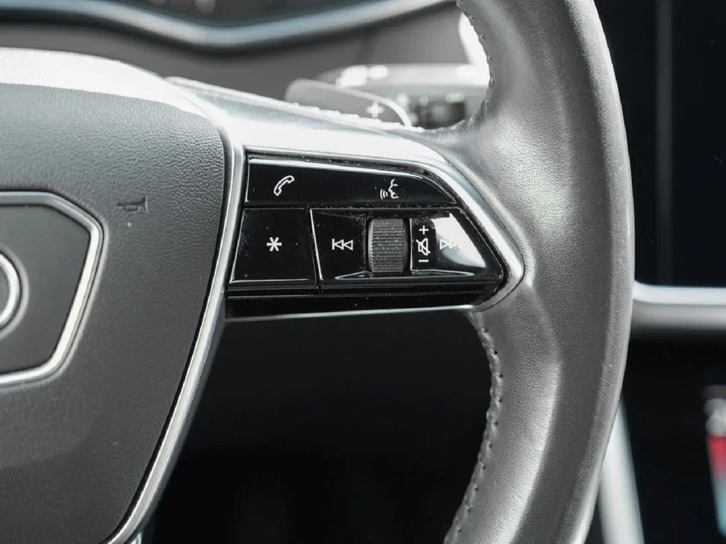 A6 Avant 40 TDI quattro design Navi ACC Leder