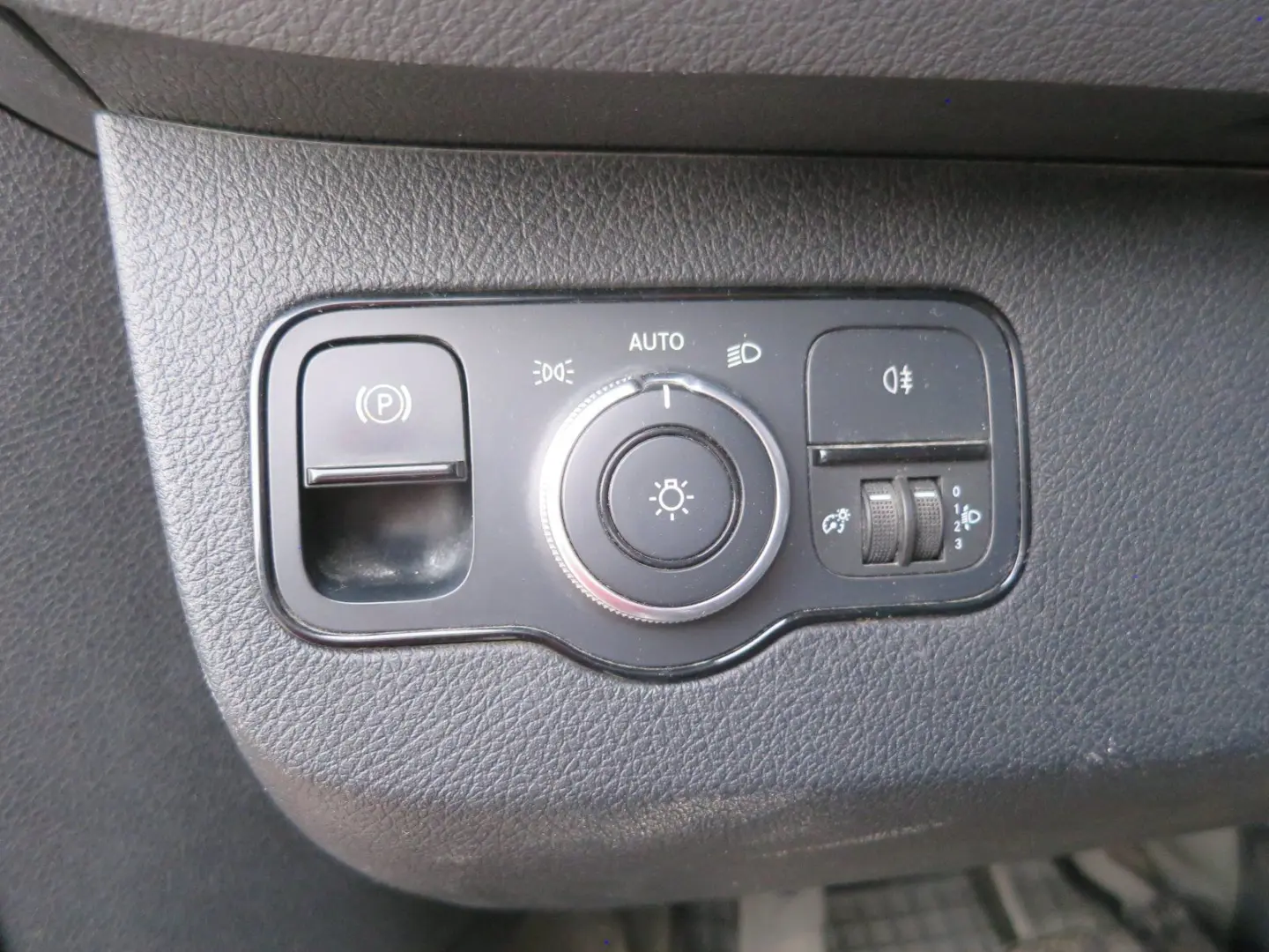 Sprinter III Ka  211 CDI FWD L2 Klima DAB EU6d-T