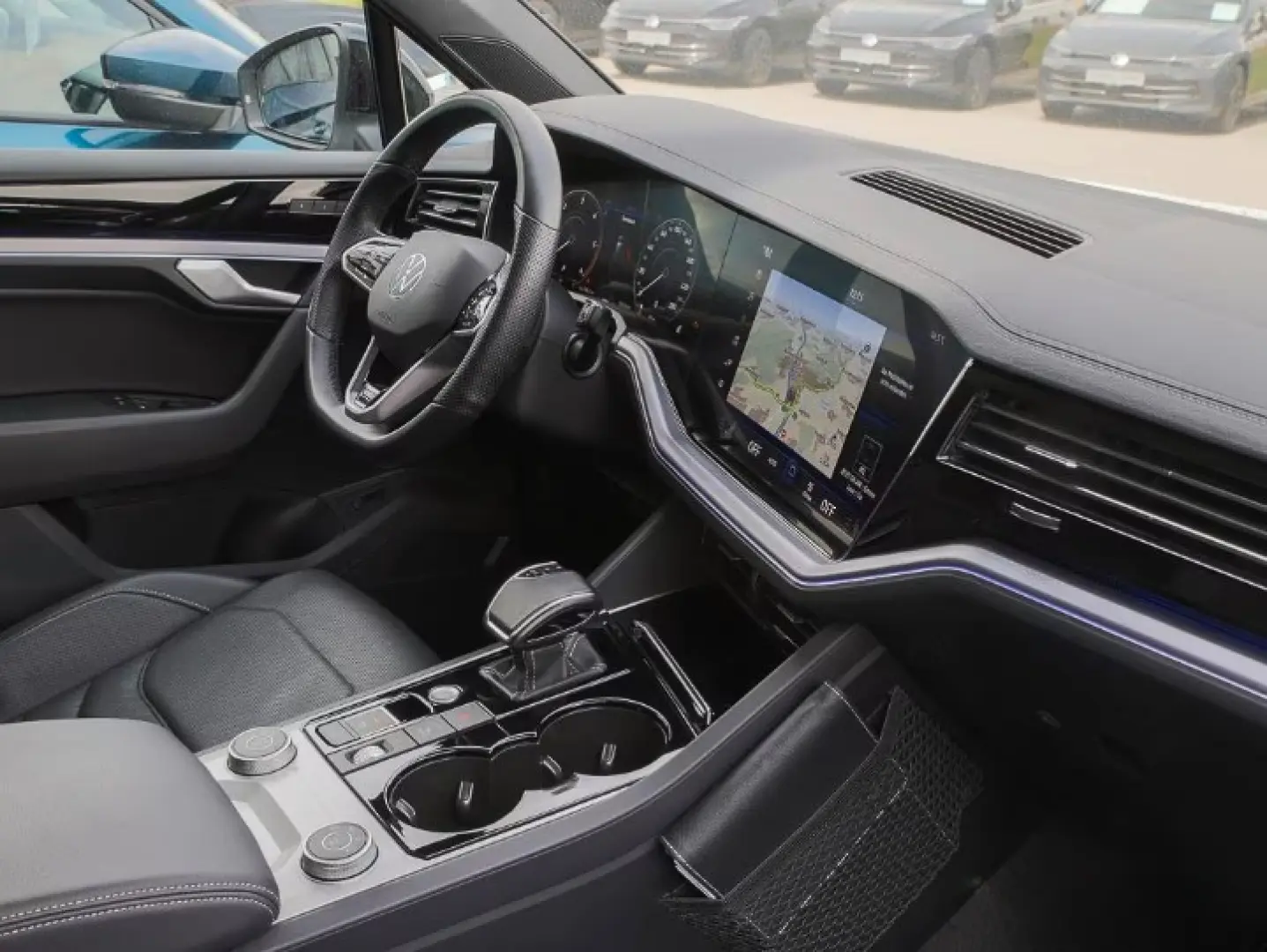 Volkswagen Touareg 3.0 TDI 4M R-Line Black Matrix Panorama