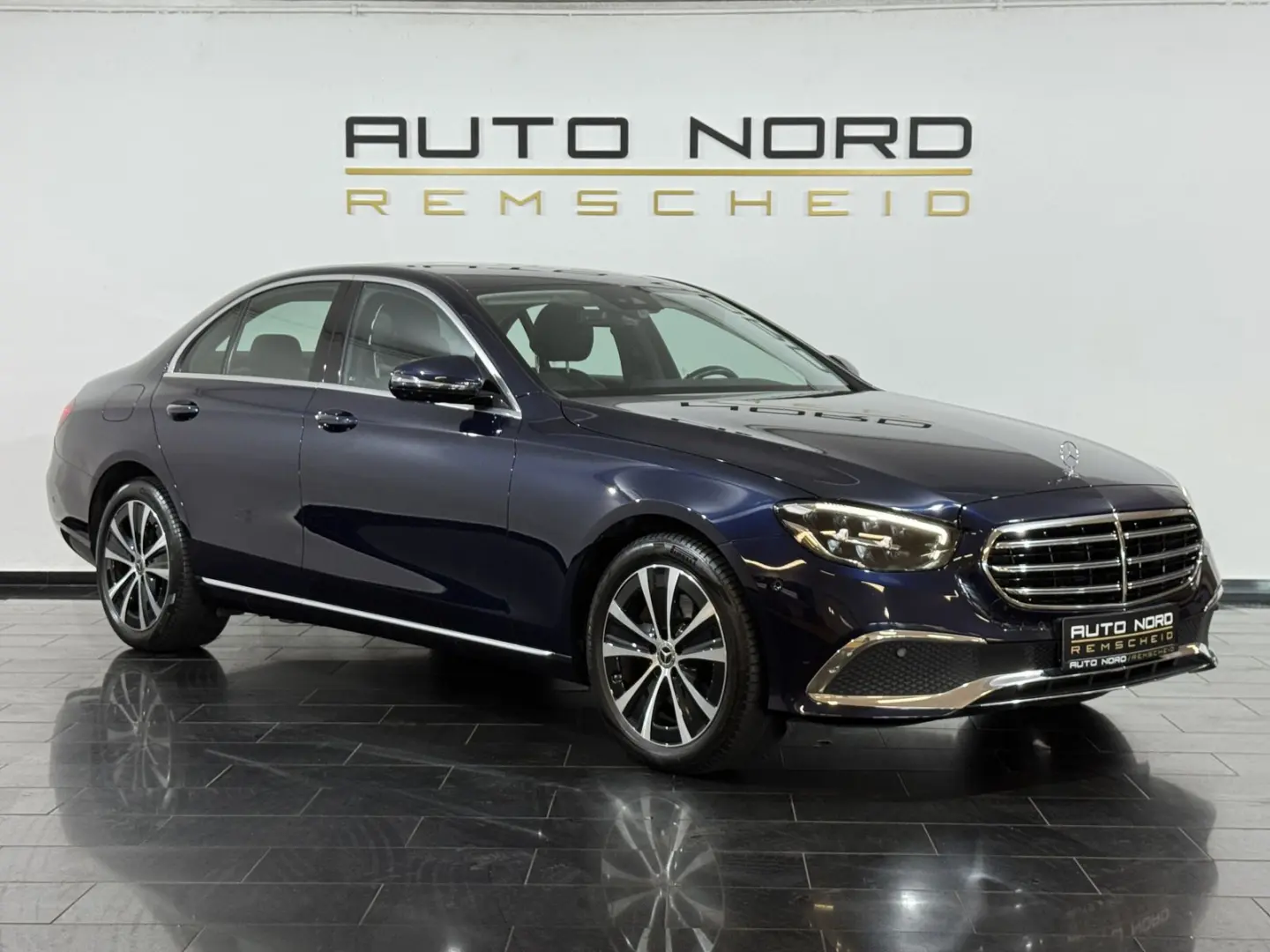 E 220 d Limo Exclusive Media Memory Kamera