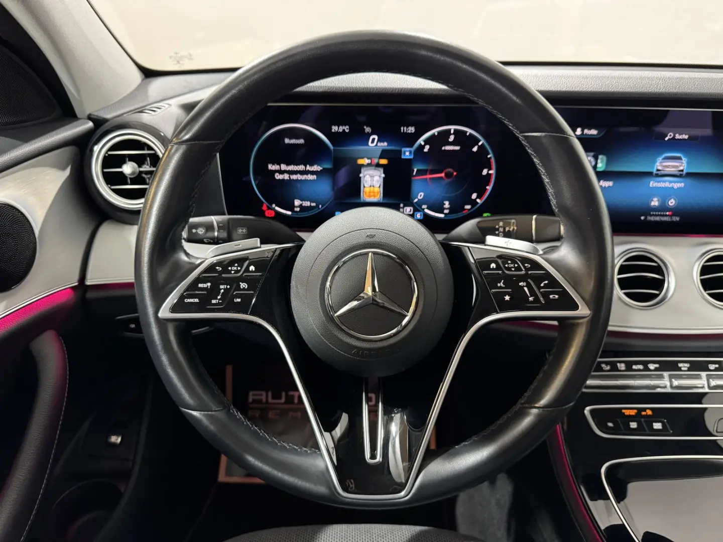 E 220 d Limo Exclusive Media Memory Kamera