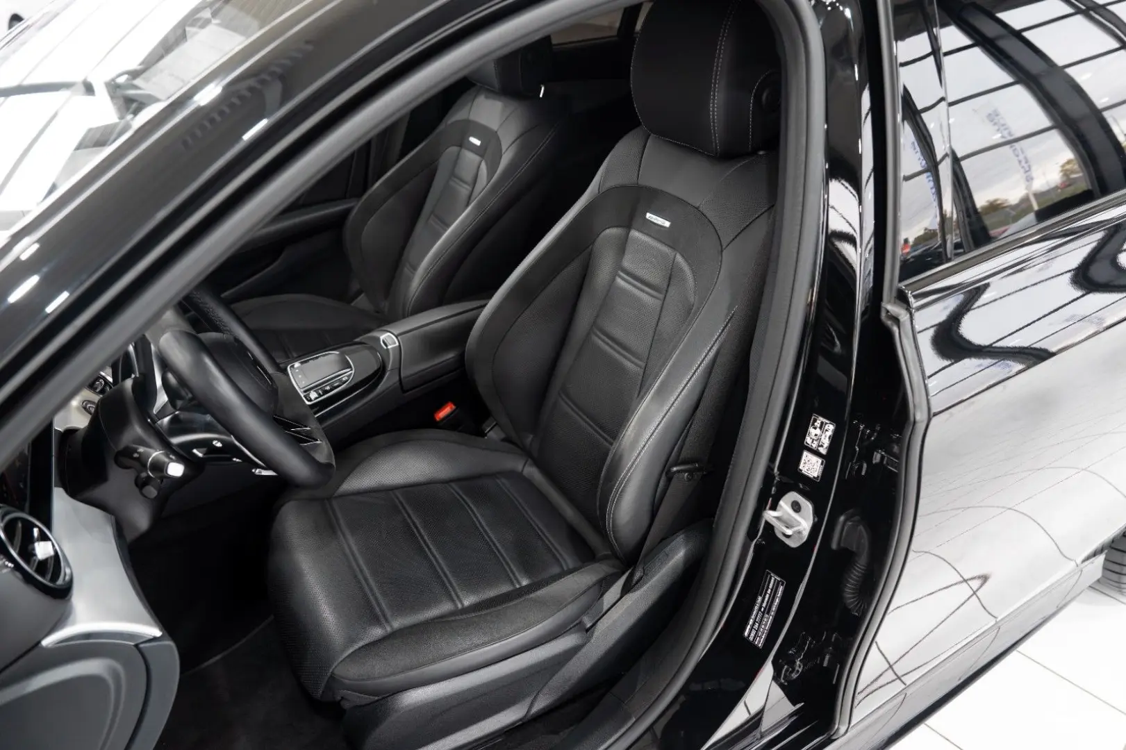 E 53 AMG 4M   DYNAMIK  DRIVER`S SPORTABGAS NIGHT