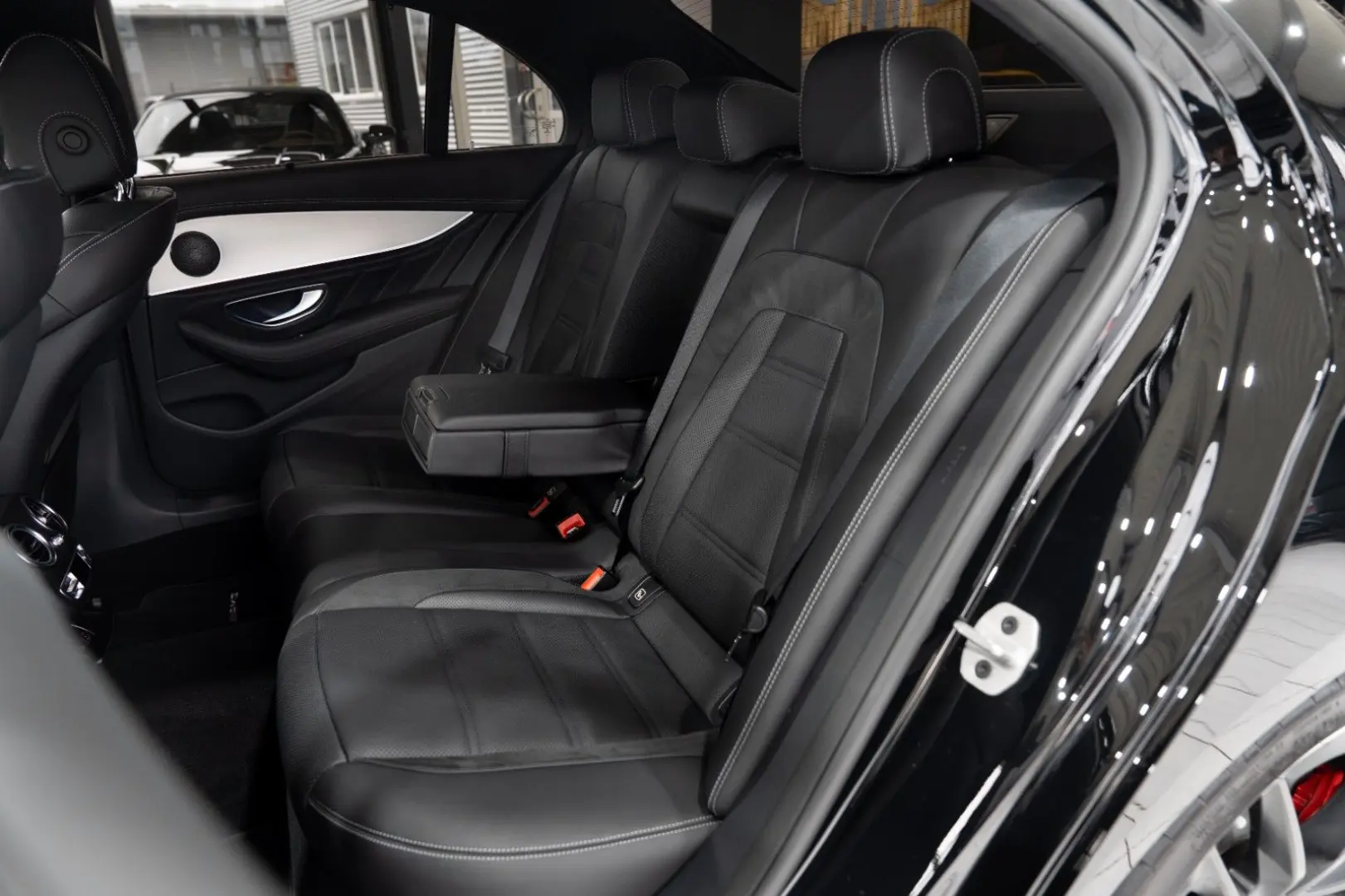 E 53 AMG 4M   DYNAMIK  DRIVER`S SPORTABGAS NIGHT