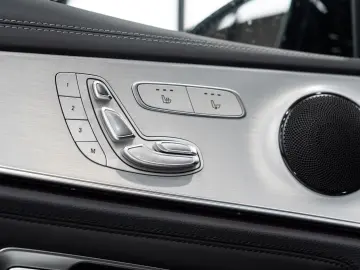 E 53 AMG 4M   DYNAMIK  DRIVER`S SPORTABGAS NIGHT