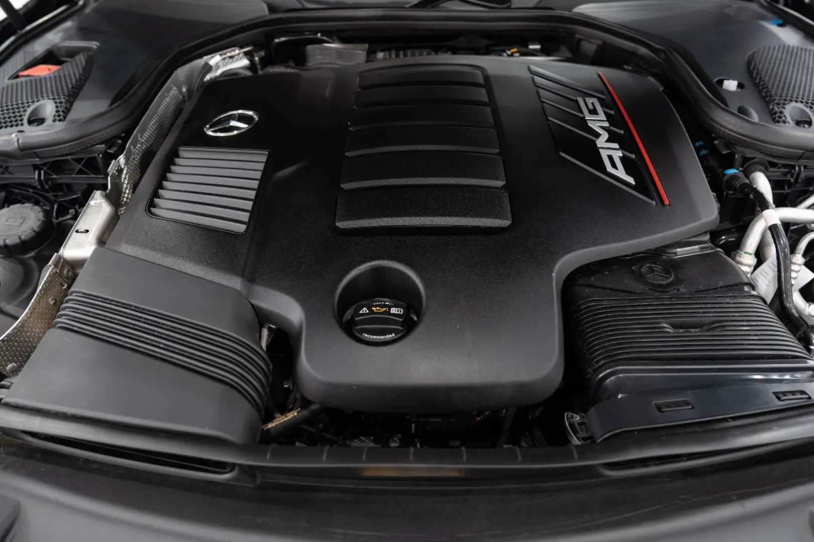 E 53 AMG 4M   DYNAMIK  DRIVER`S SPORTABGAS NIGHT