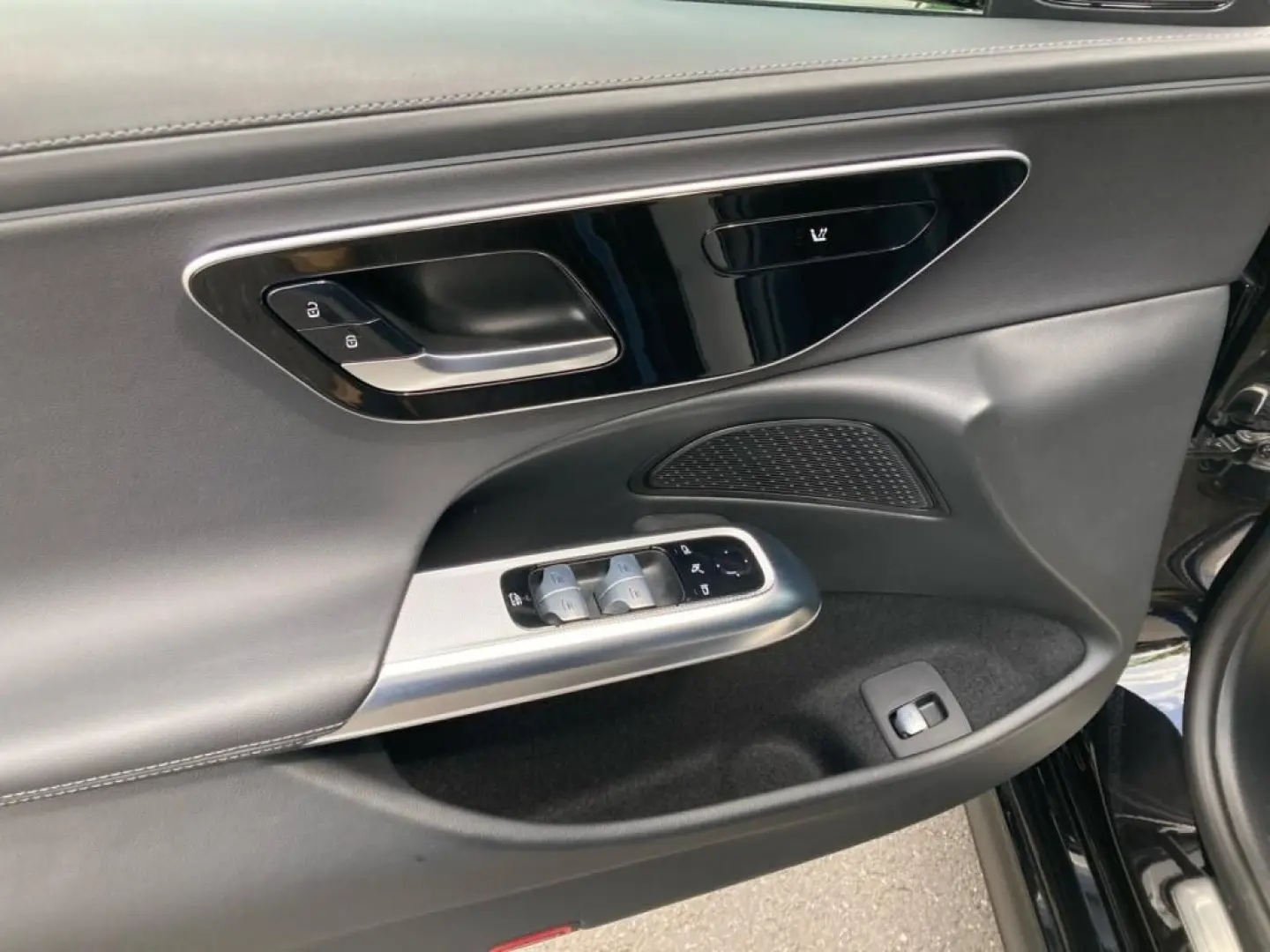 E 220 d Limousine Avantgarde LED Superscreen AHK