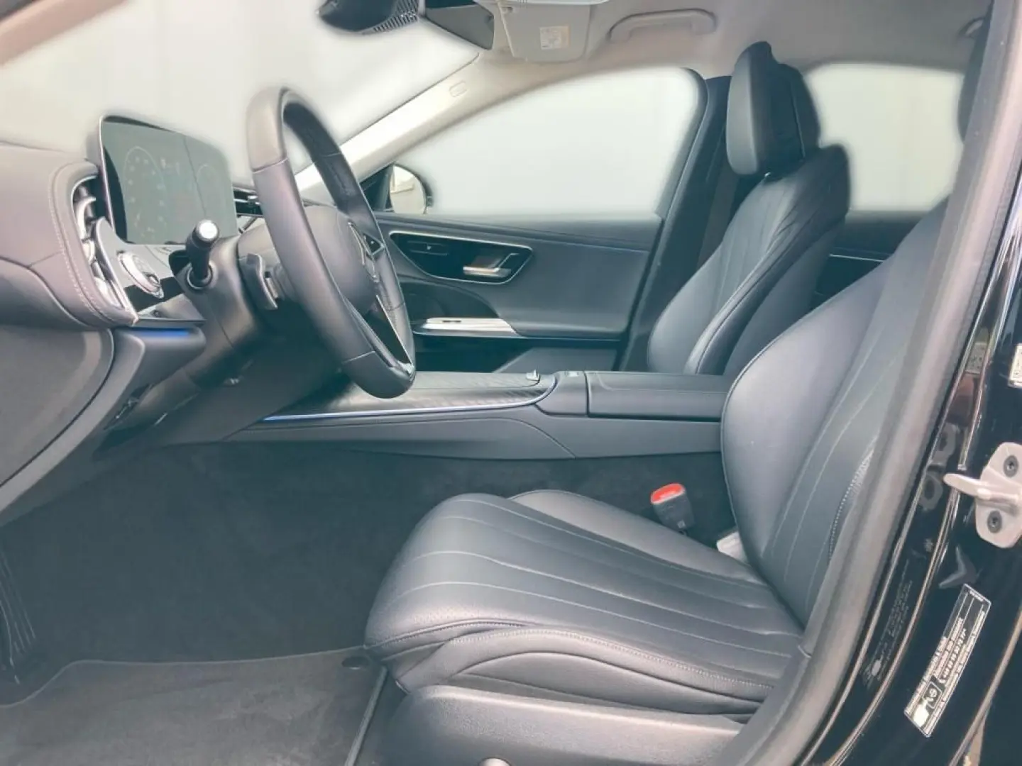 E 220 d Limousine Avantgarde LED Superscreen AHK