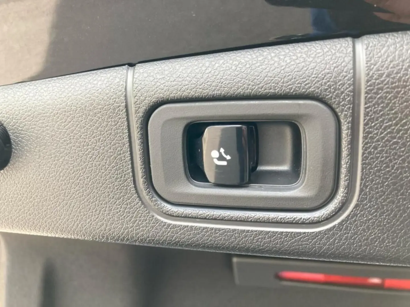 E 220 d Limousine Avantgarde LED Superscreen AHK