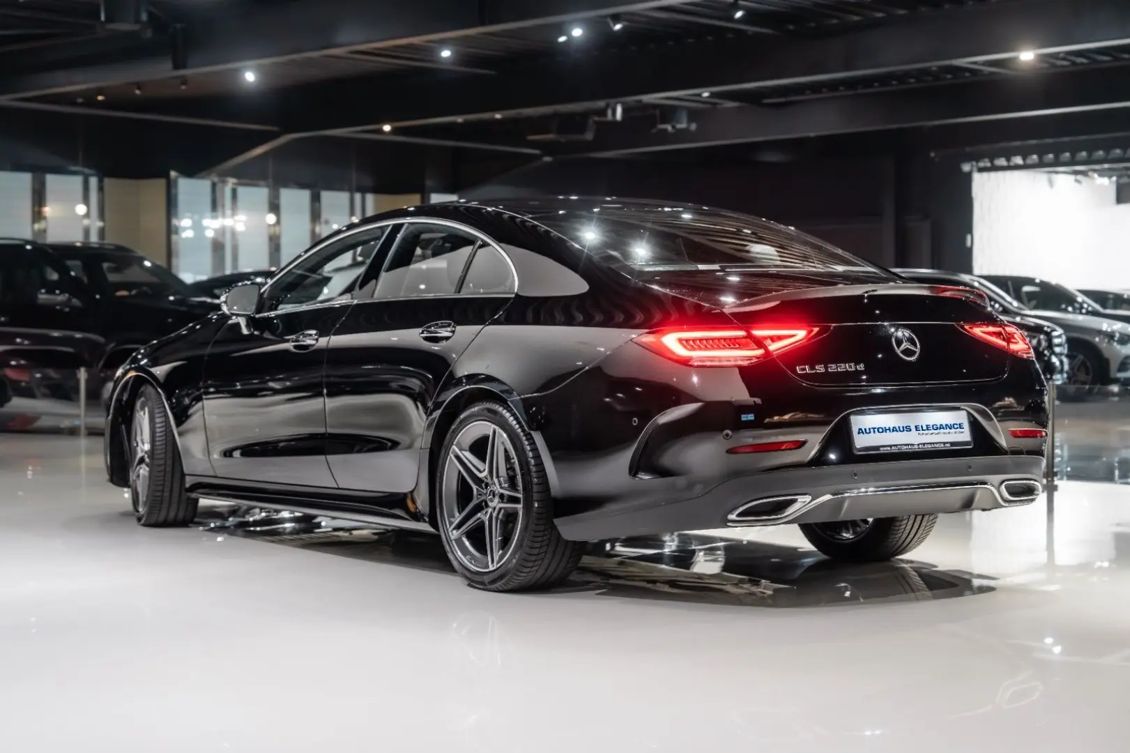 CLS 220d AMG-LINE LED NAVI DAB LEDER SHZ 1-HAND