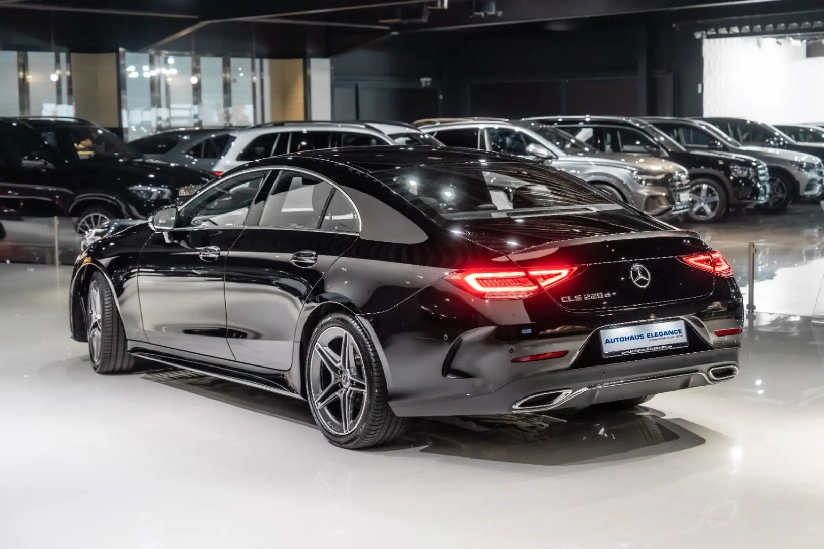 CLS 220d AMG-LINE LED NAVI DAB LEDER SHZ 1-HAND