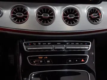 CLS 220d AMG-LINE LED NAVI DAB LEDER SHZ 1-HAND