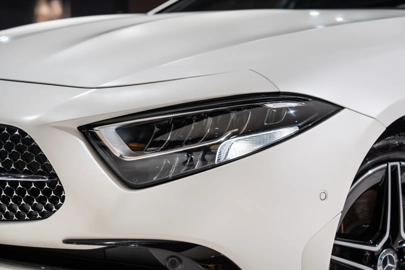 CLS 400d 4Matic AMG-LINE MAGNO NIGHT HEAD-UP SHD