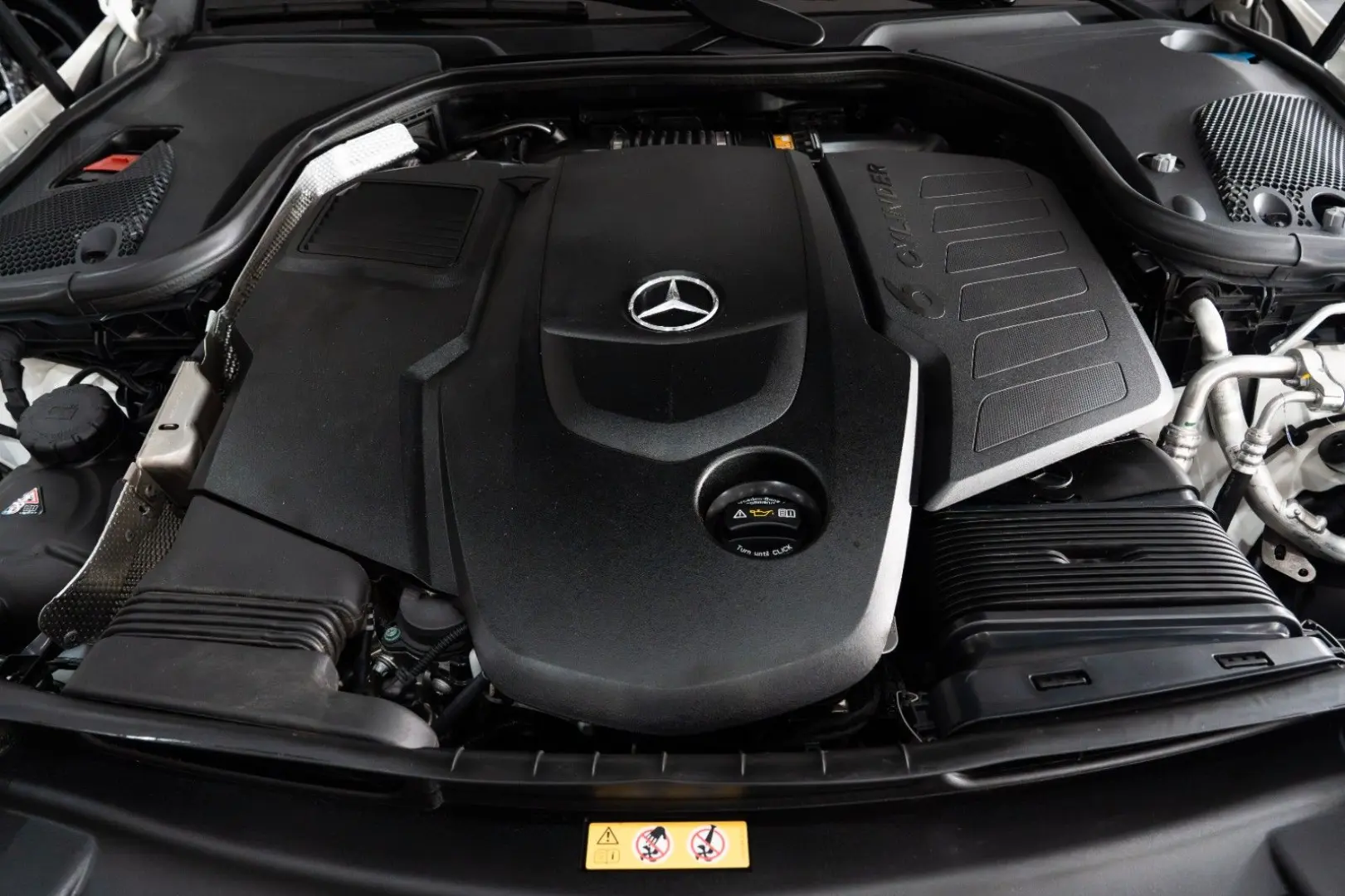 CLS 400d 4Matic AMG-LINE MAGNO NIGHT HEAD-UP SHD