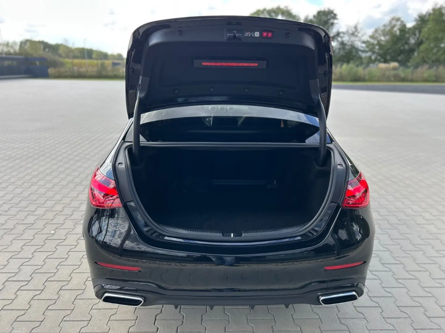 C220d 4M Edition AMG Line