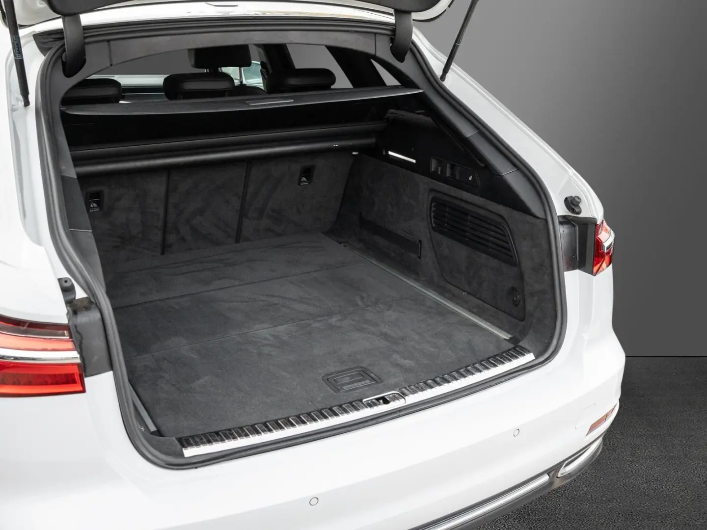 A6 40 TDI quattro BusinessP MMI ACC DSP 73L 19