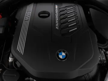 M440i xD Gran Coupé Glasdach Kamera HUD DAB H K