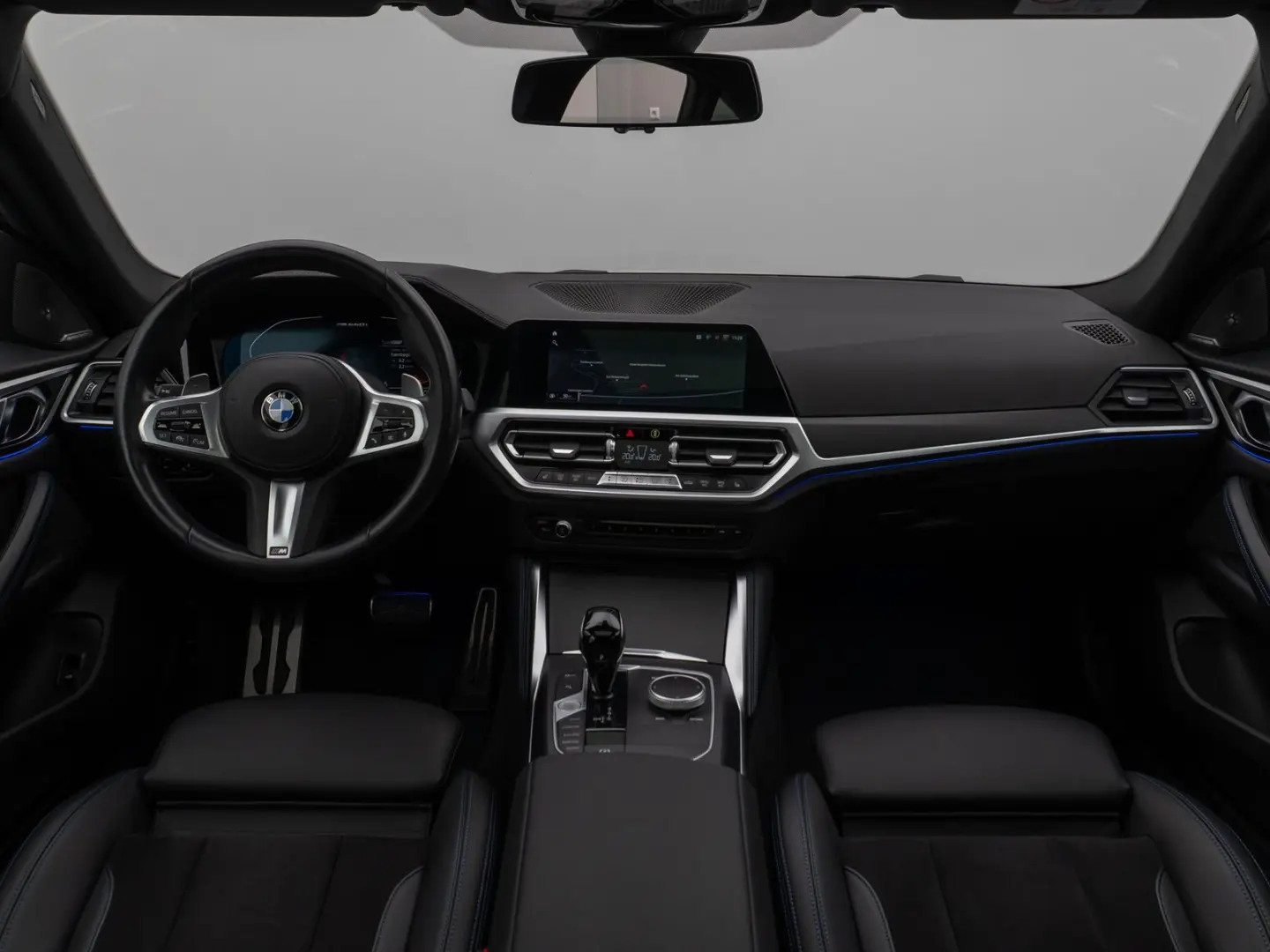 M440i xD Gran Coupé Glasdach Kamera HUD DAB H K