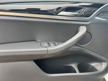 X3 xDrive20d LED AHK RÜCKFAHR KOMFORTZUG SHZ DAB