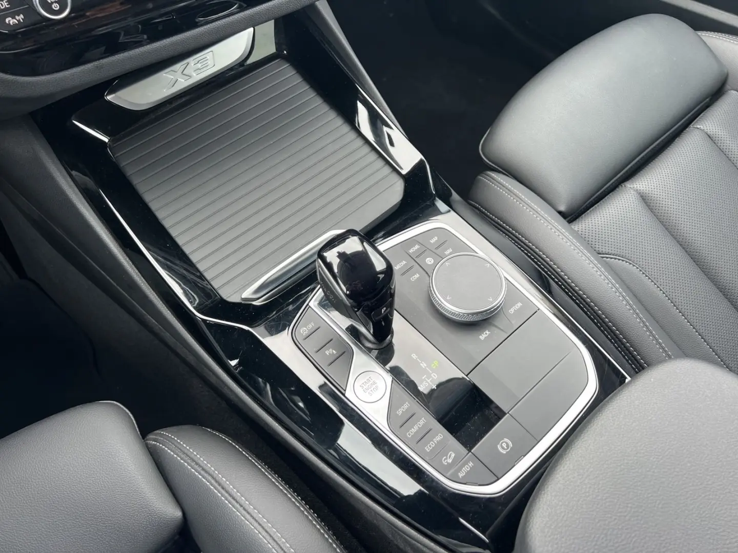 X3 xDrive20d LED AHK RÜCKFAHR KOMFORTZUG SHZ DAB