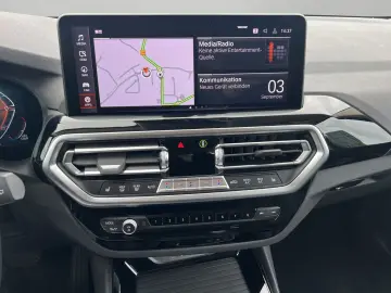 X3 xDrive20d LED AHK RÜCKFAHR KOMFORTZUG SHZ DAB