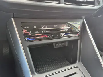 Volkswagen Polo 1.0 TSI 110 CP DSG7 Life 2023