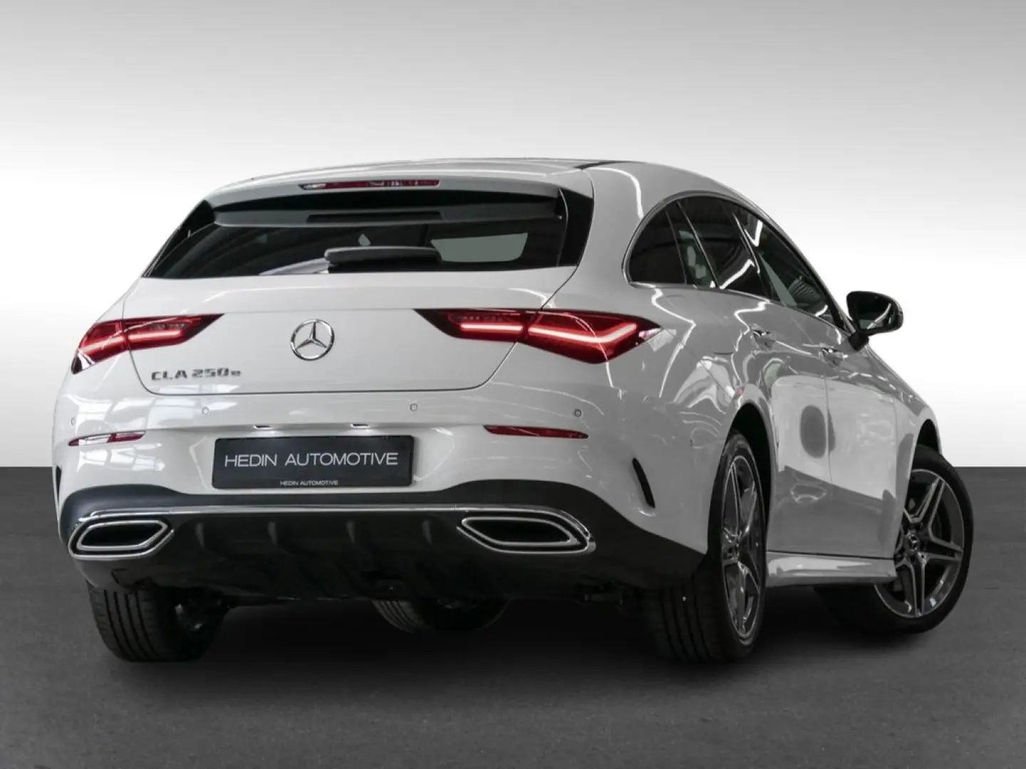 CLA 250 e Sh. B. AMG  KAM DISTR KEYL TOTW AMBIEN