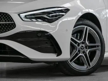 CLA 250 e Sh. B. AMG  KAM DISTR KEYL TOTW AMBIEN