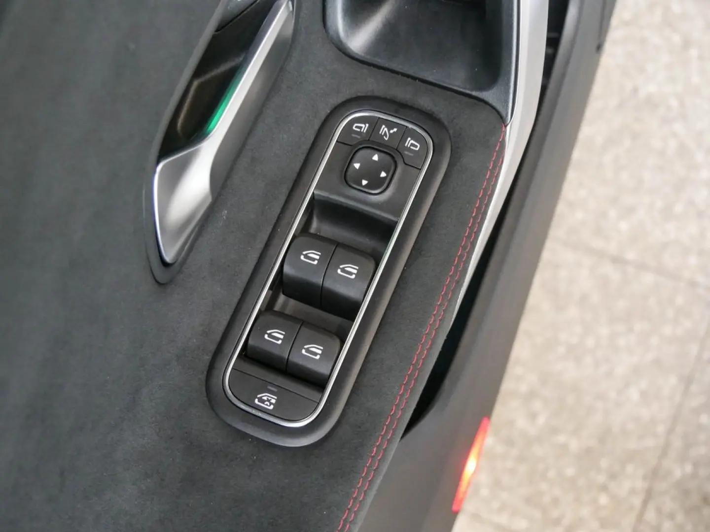 CLA 250 e Sh. B. AMG  KAM DISTR KEYL TOTW AMBIEN